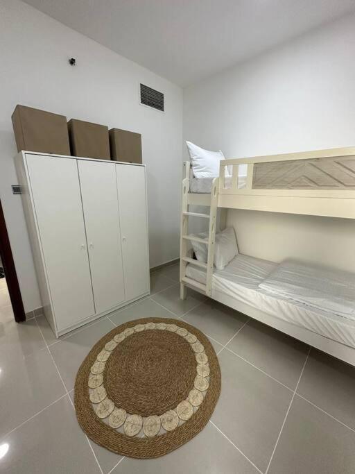 Bed Space In Dubai Marina Hostel Eksteriør billede